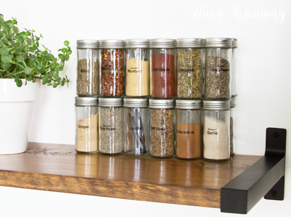 spice-jars-with-labels